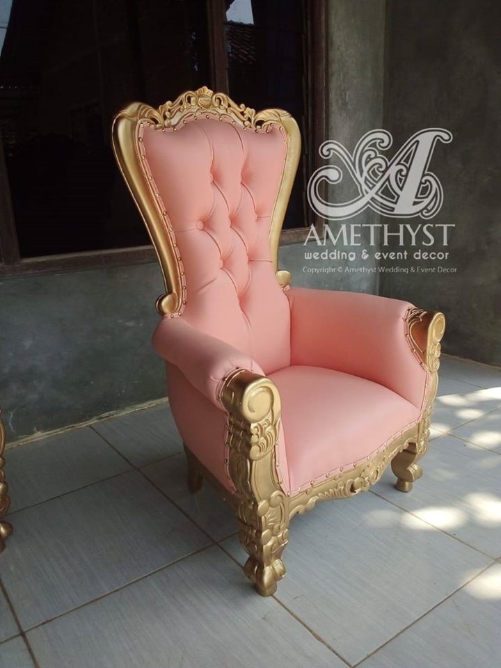 pink princess throne